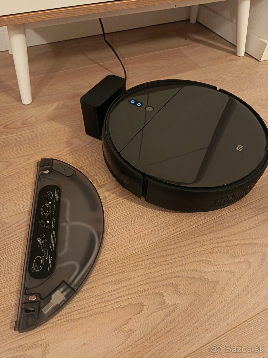 predám robotický vysávač Xaomi - 3