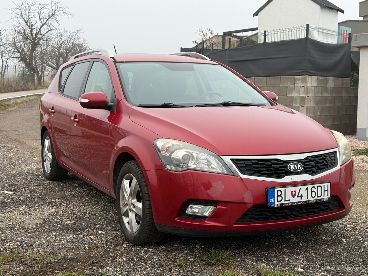 Kia ceed sw 1.6 CRDi VGT 115k 2012 Odpočet Dph - 3