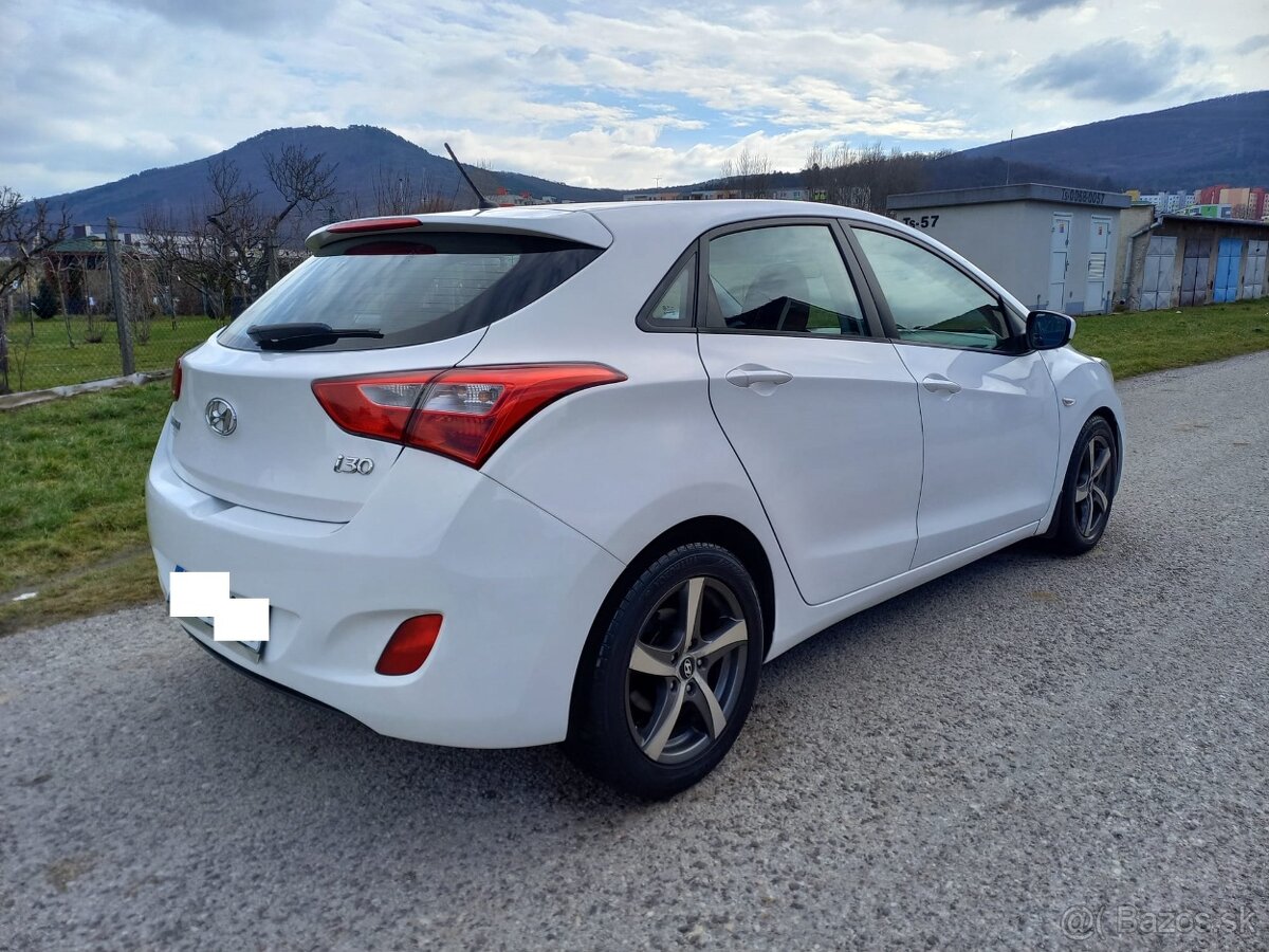 Hyundai i30 1.4 CRDi,R.v 2013,Facelift - 3