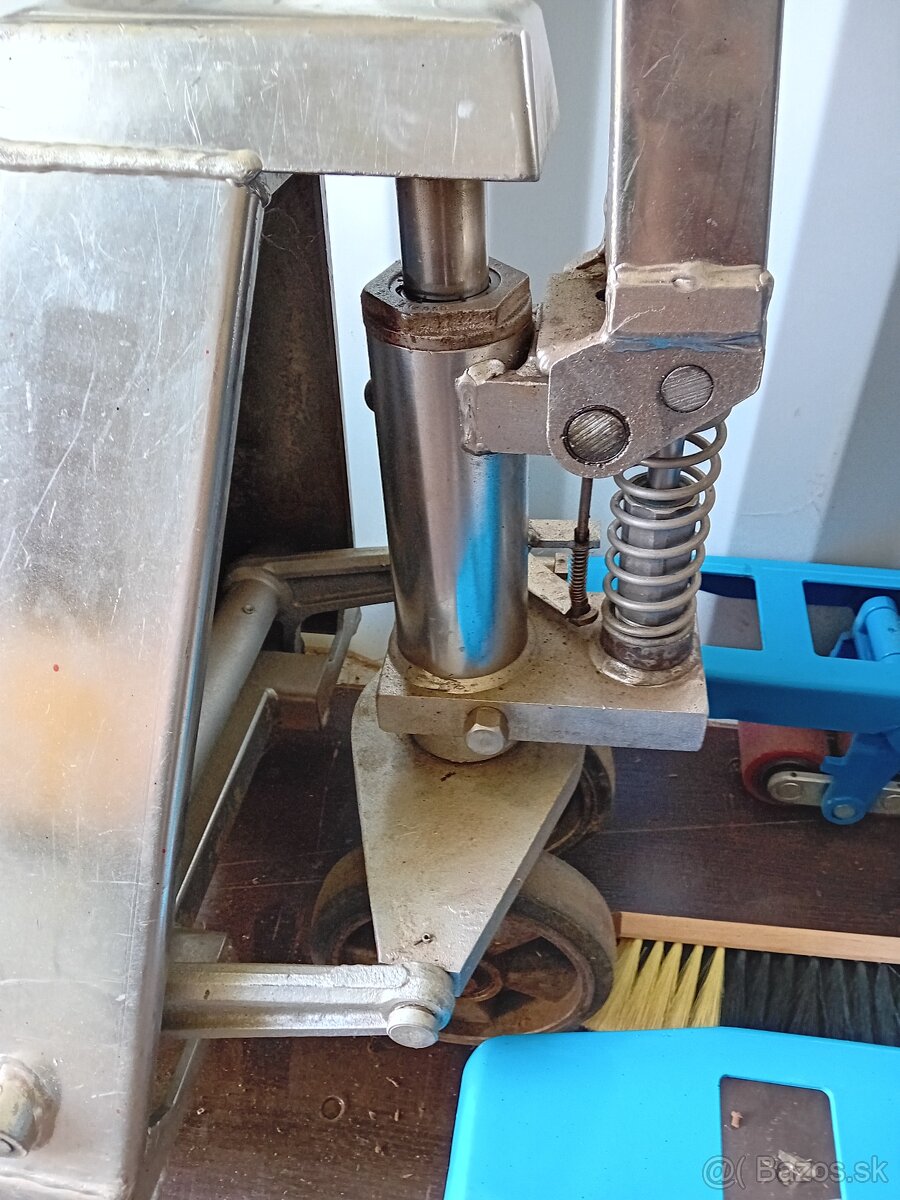 Nerezový paletový vozík - 3