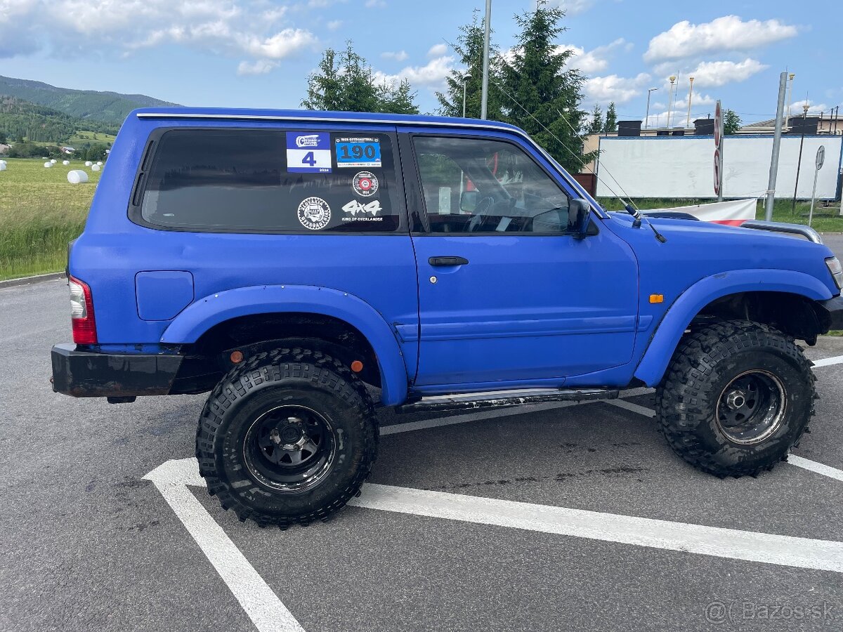 Nissan Patrol y61
