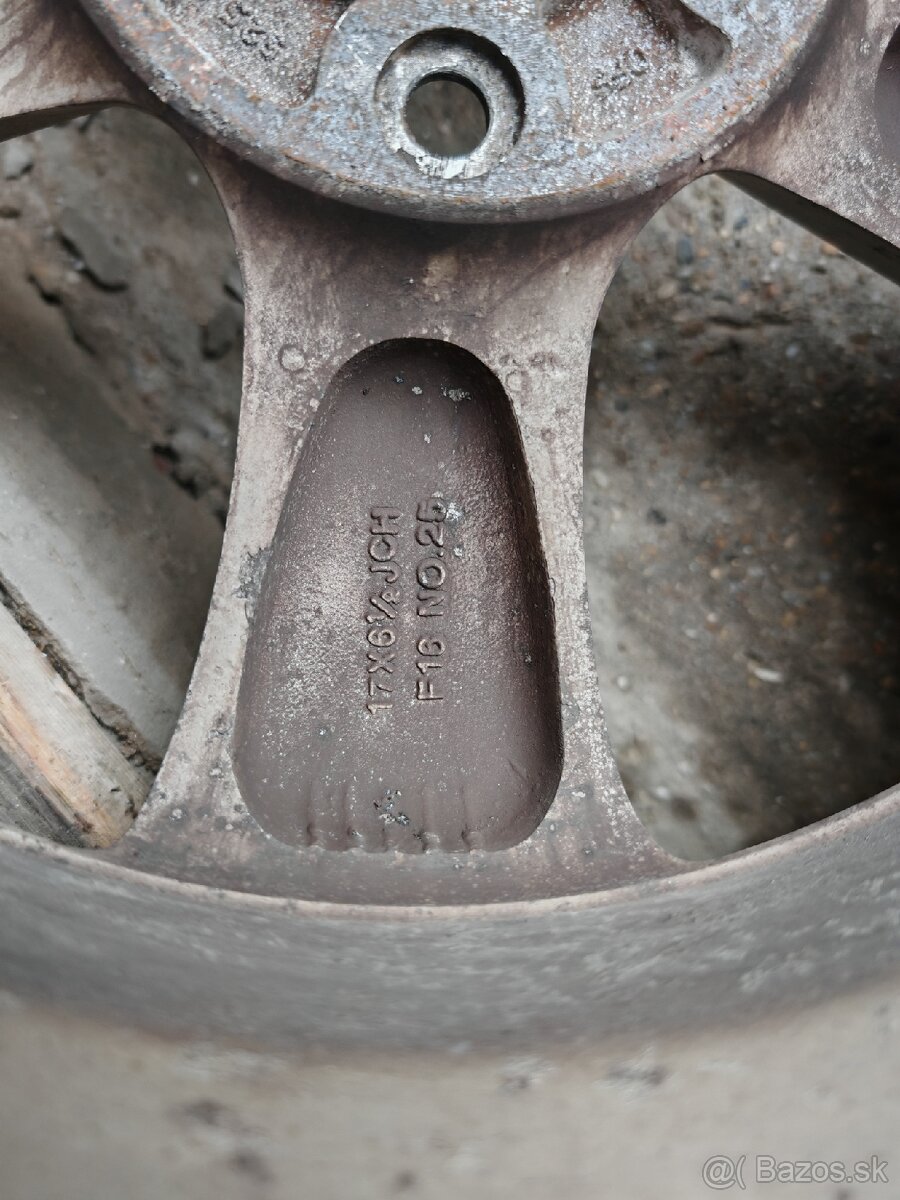 Mazda disky 5x114,3 R17 - 3