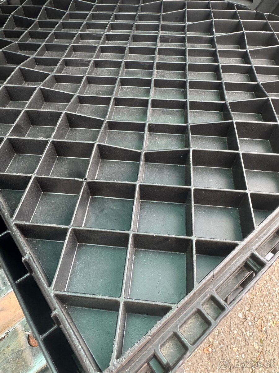 Plastove prepravky - 3