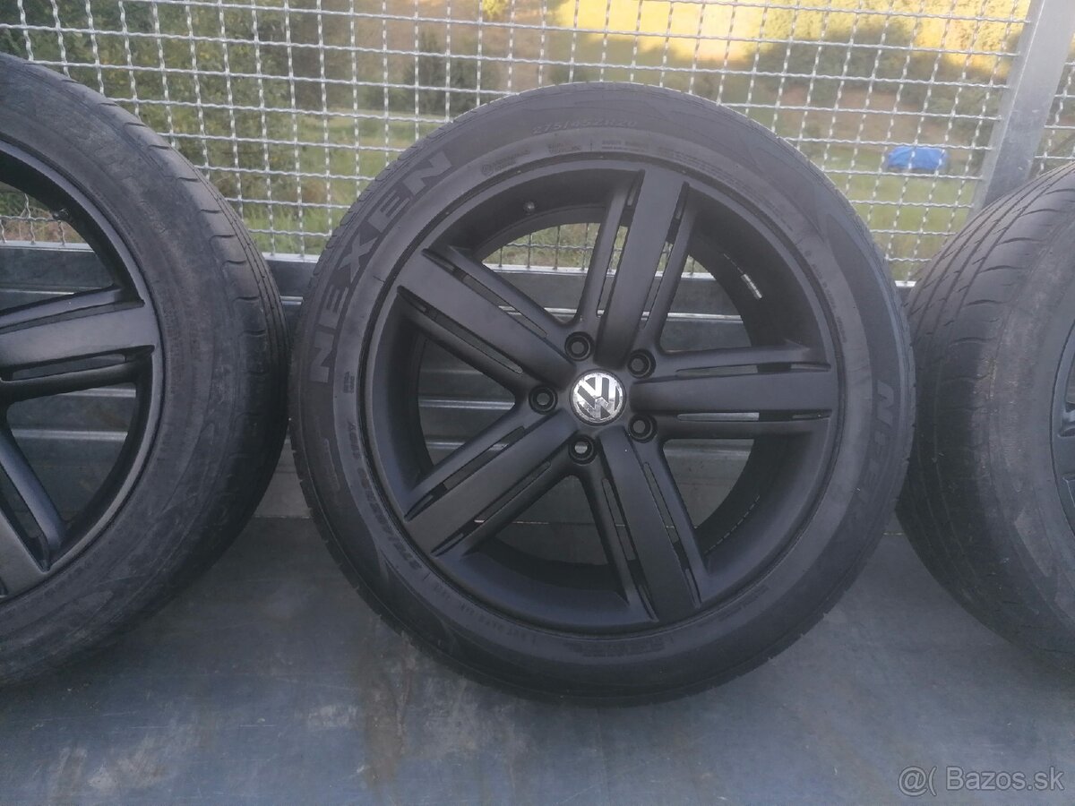 Touareg sada kolies čierna matná 275/45 R20 5x130 - 3
