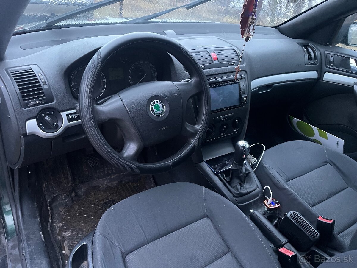 Skoda Octavia 2 1.9 tdi - 3