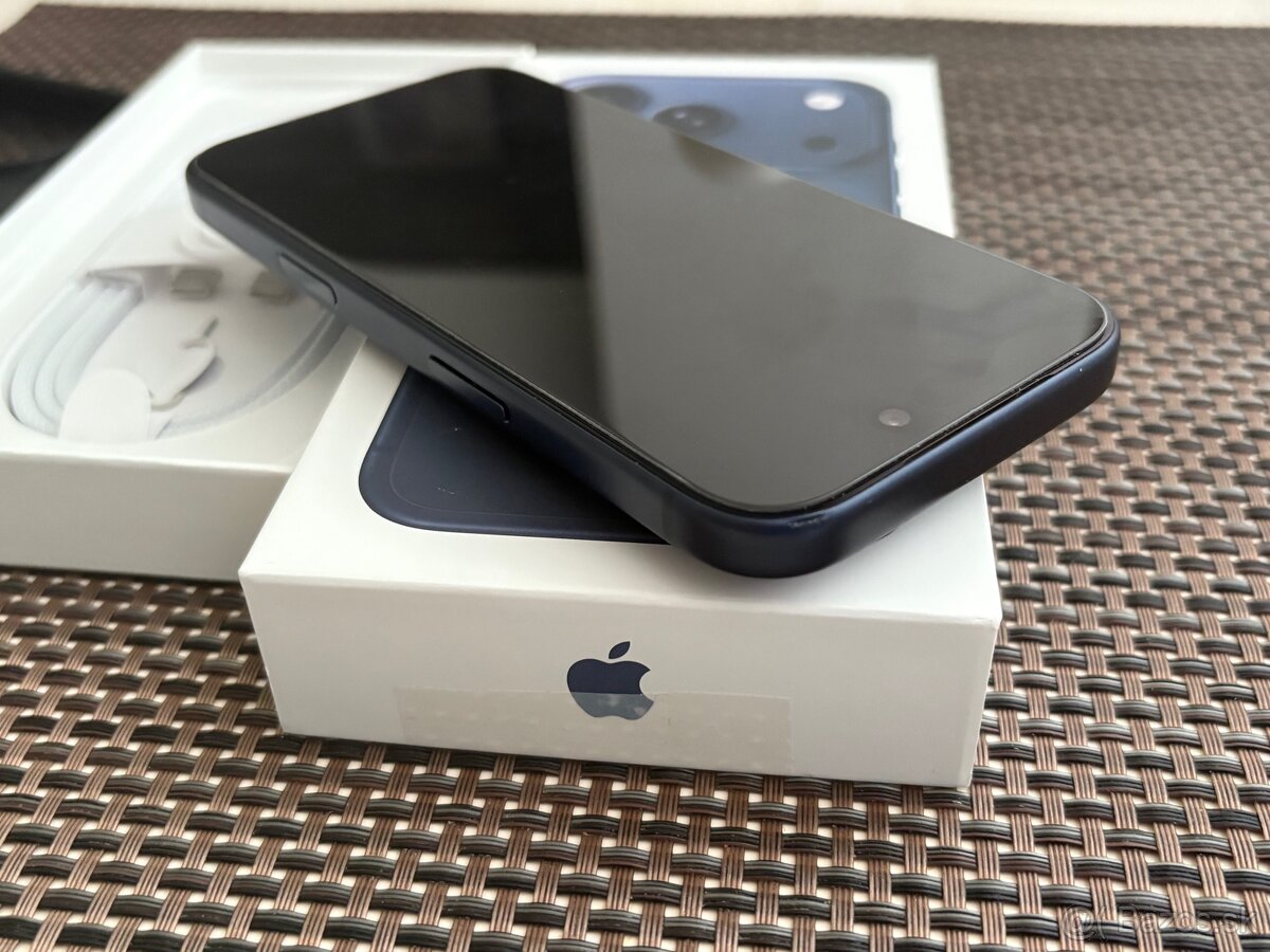 Apple iPhone 17 Pro 256GB Deep Blue - 3