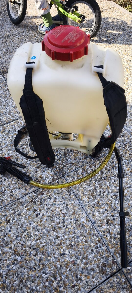 Postrekovač Solo - 3