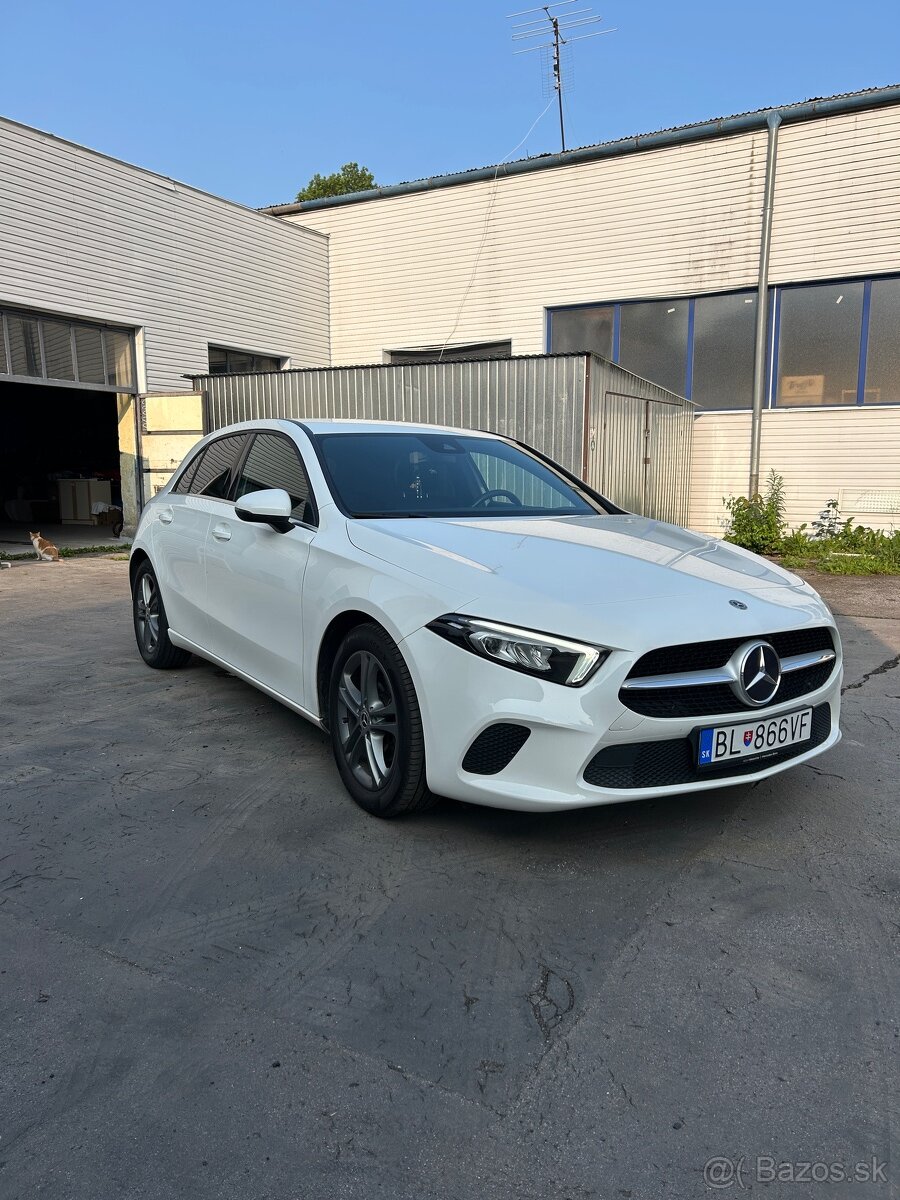 Mercedes-Benz A180 - 3