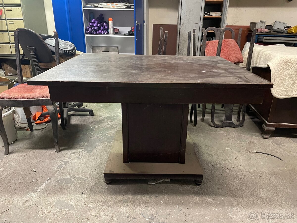 Starožitní nábytok - 3