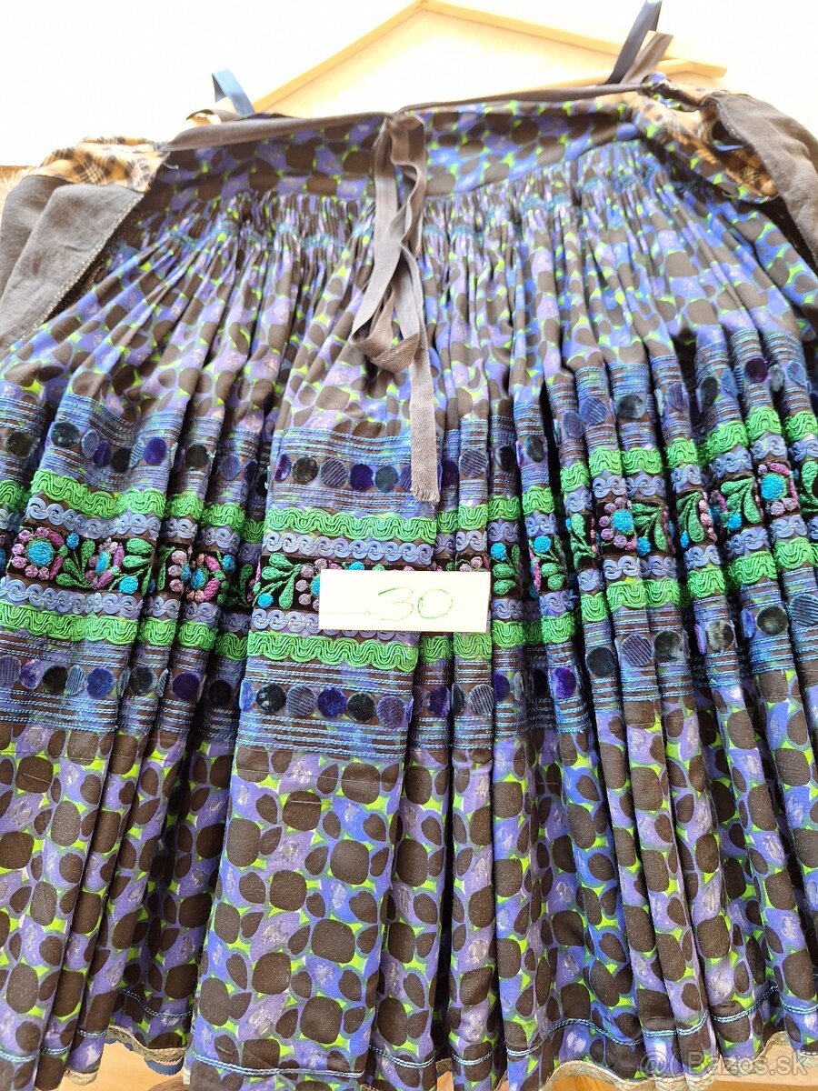 Tekovský ľudový kroj - 3