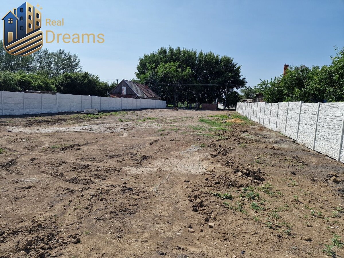 Predaj stavebného pozemku s rozlohou až 1410m2 s prípojkami - 3