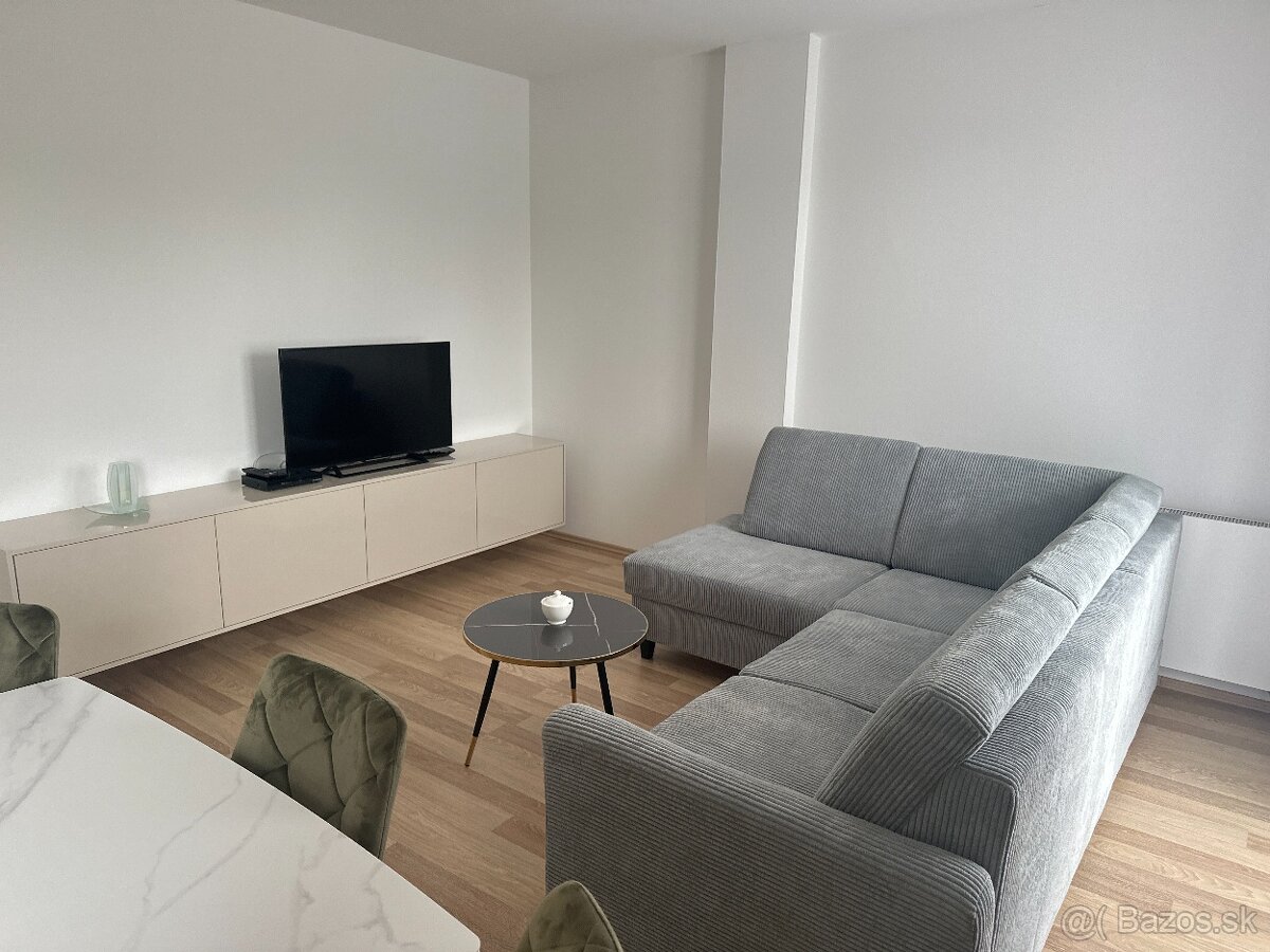 Prenájom 2-izbového bytu v novostavbe s garážovým státím - 3