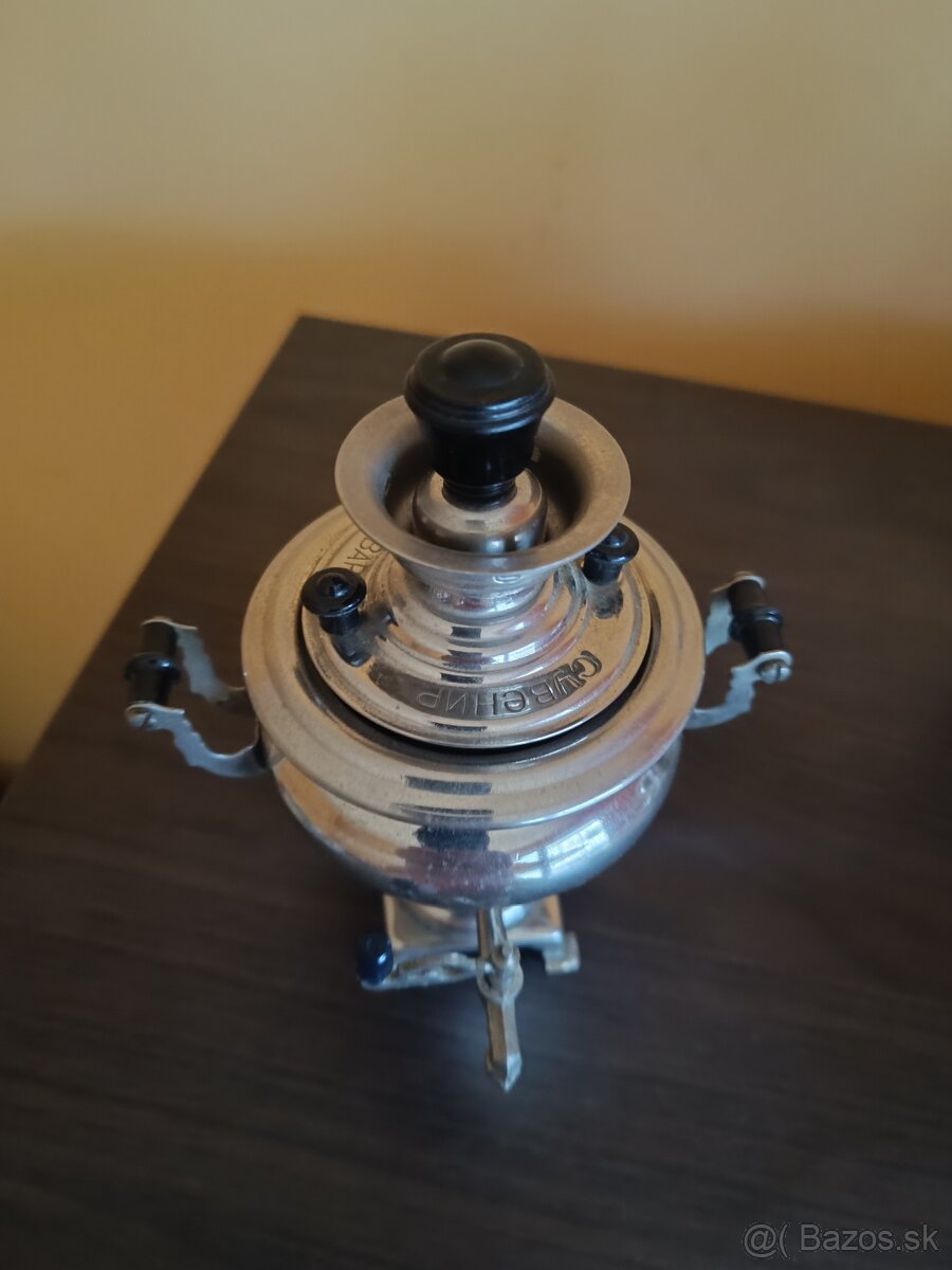 Ruský samovar 1973,dekoracia - 3