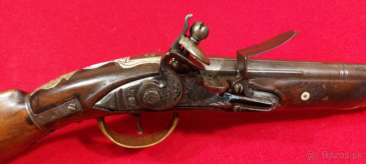 KRESADLOVÁ PUŠKA 1800 - 3