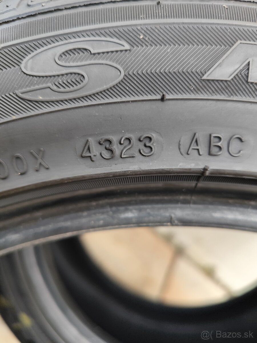 Predám letné pneu 215/55 R17 - 3