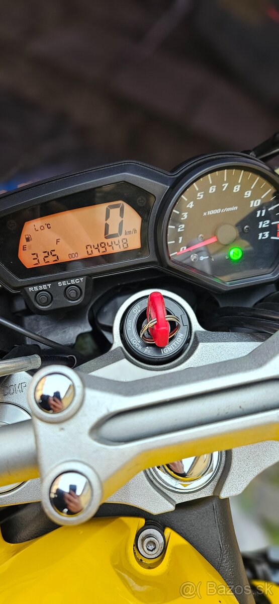 Yamaha FZ1 - 3