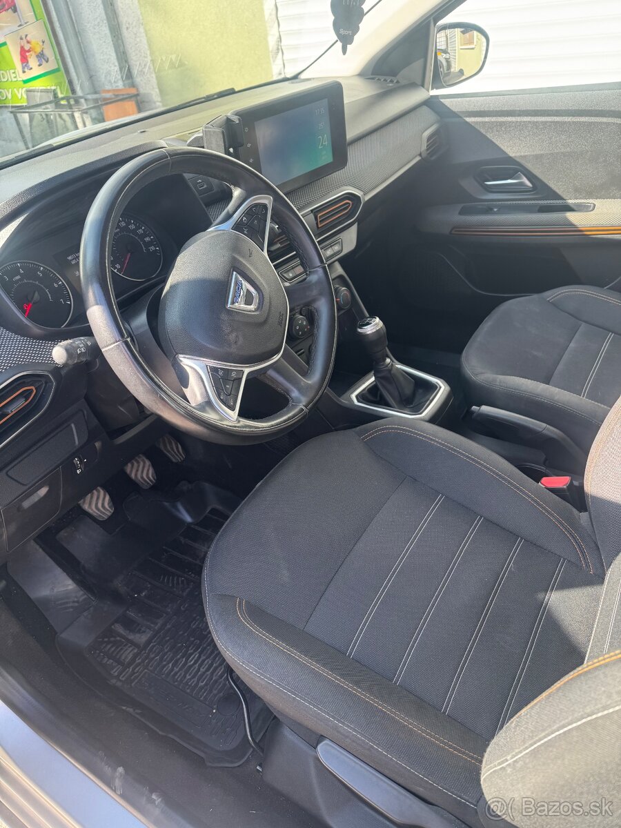 Dacia Sandero - 3