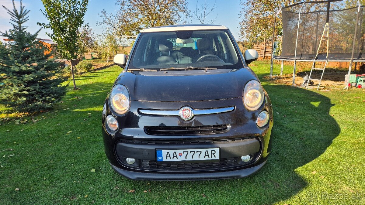 🇮🇹 Fiat 500 L Living , panoráma, - 3