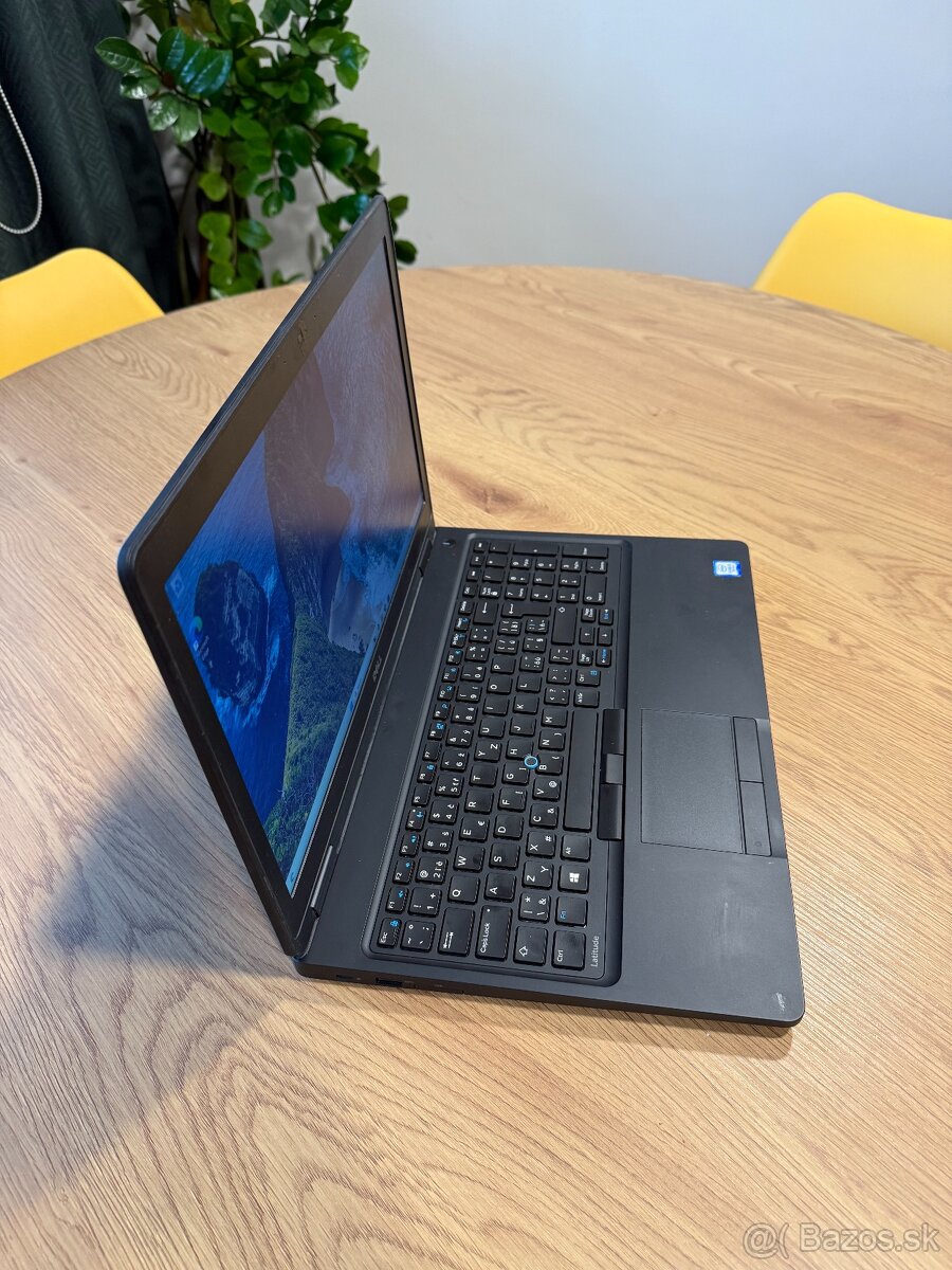 Notebook Dell Latitude 5580 15,6" - 3
