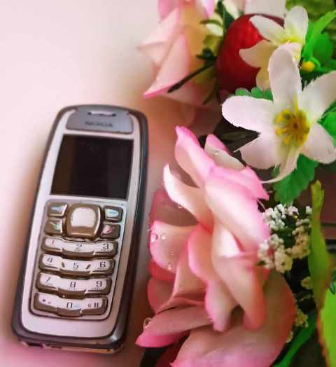 Retro mobily rôznych značiek - 3