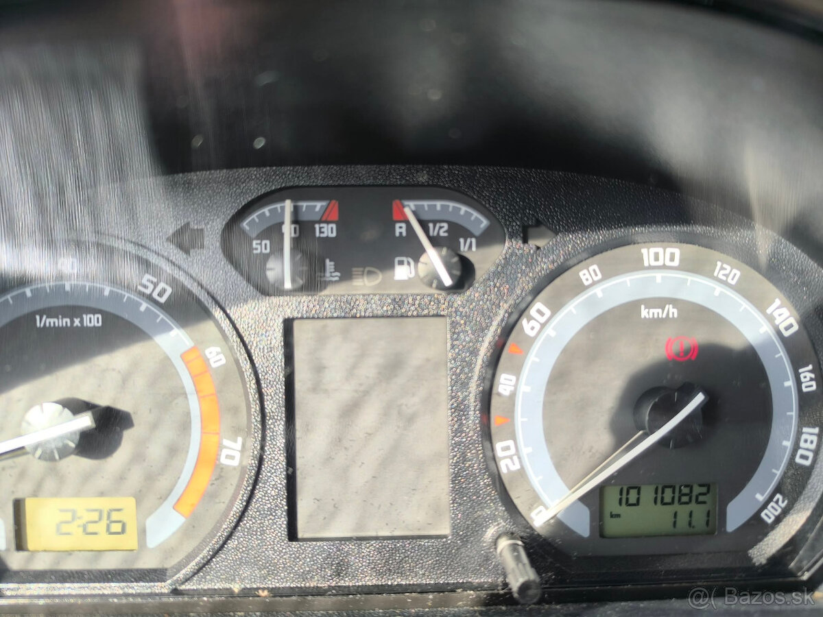 Fabia 1,2 12V 47kw - 3