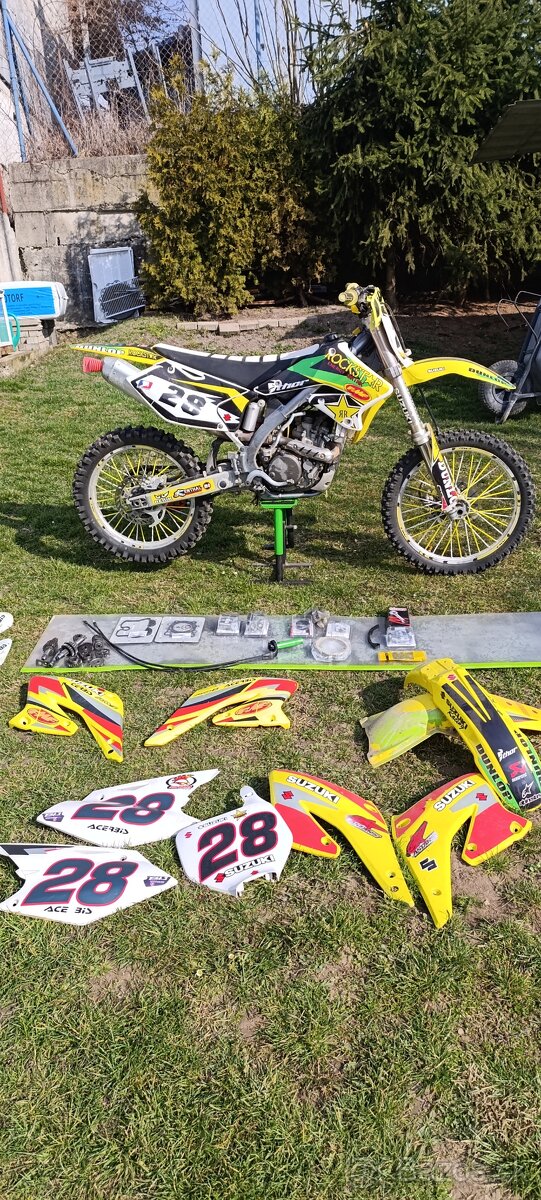 RMZ 250 - 3
