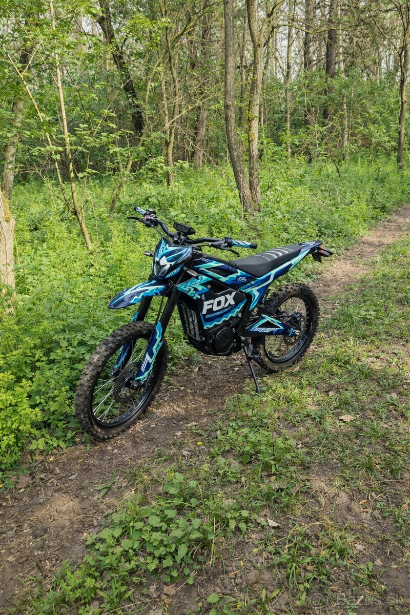 Predám polepy na Talaria Sting R - 3