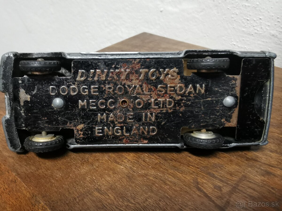 Dinky toys Dodge Royal - 3