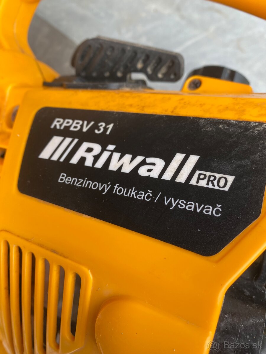 Predám fúkač a vysavač - 3