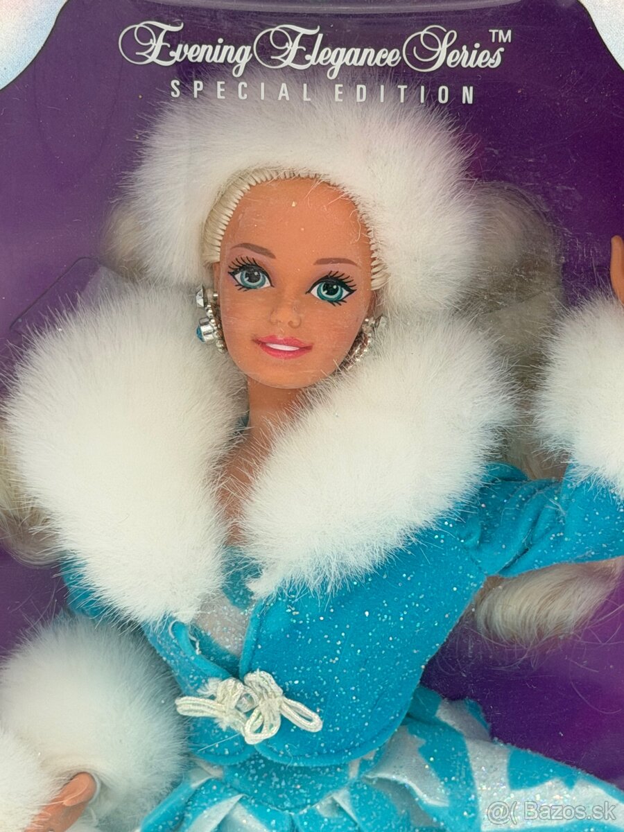Barbie Winter Renaissance Barbie (#15570) - 1996 - 3