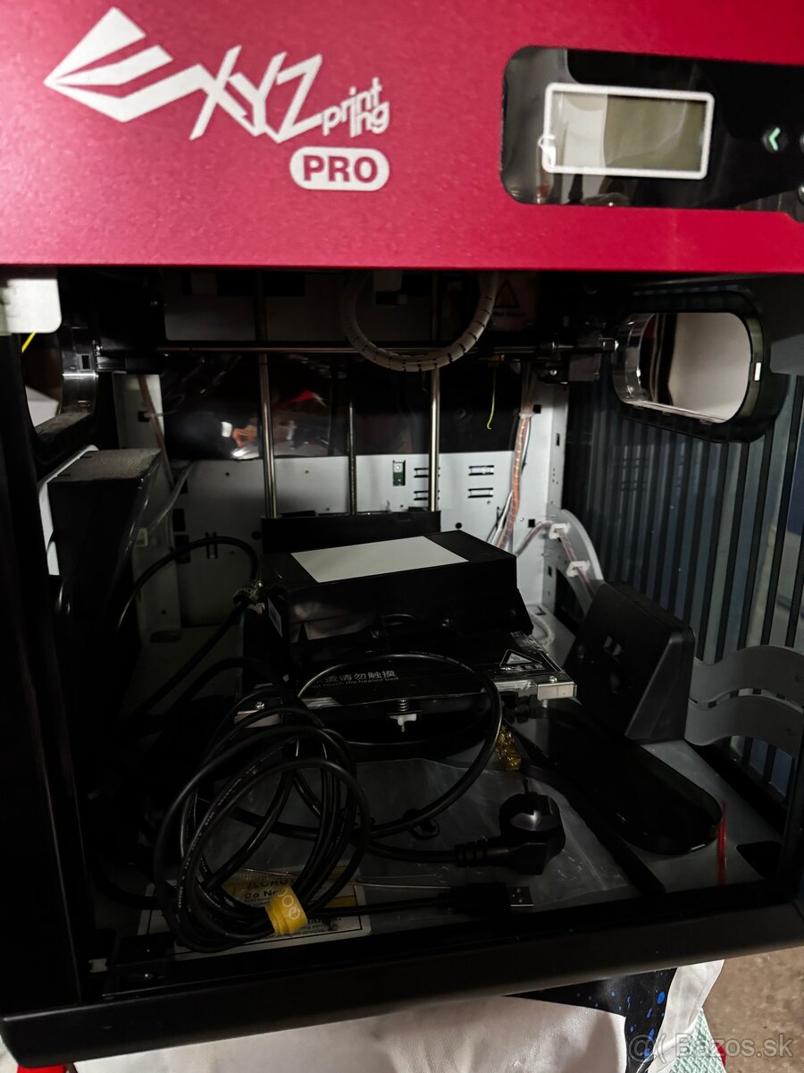 3D tlačiareň xyz - 3