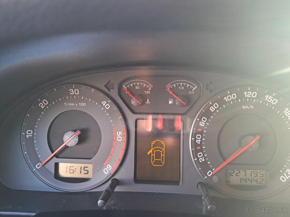 Znížená cena Škoda SUPERB 1.9 TDI - 3