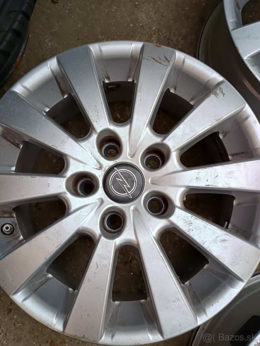 Hliníkové disky na Opel Meriva - 3