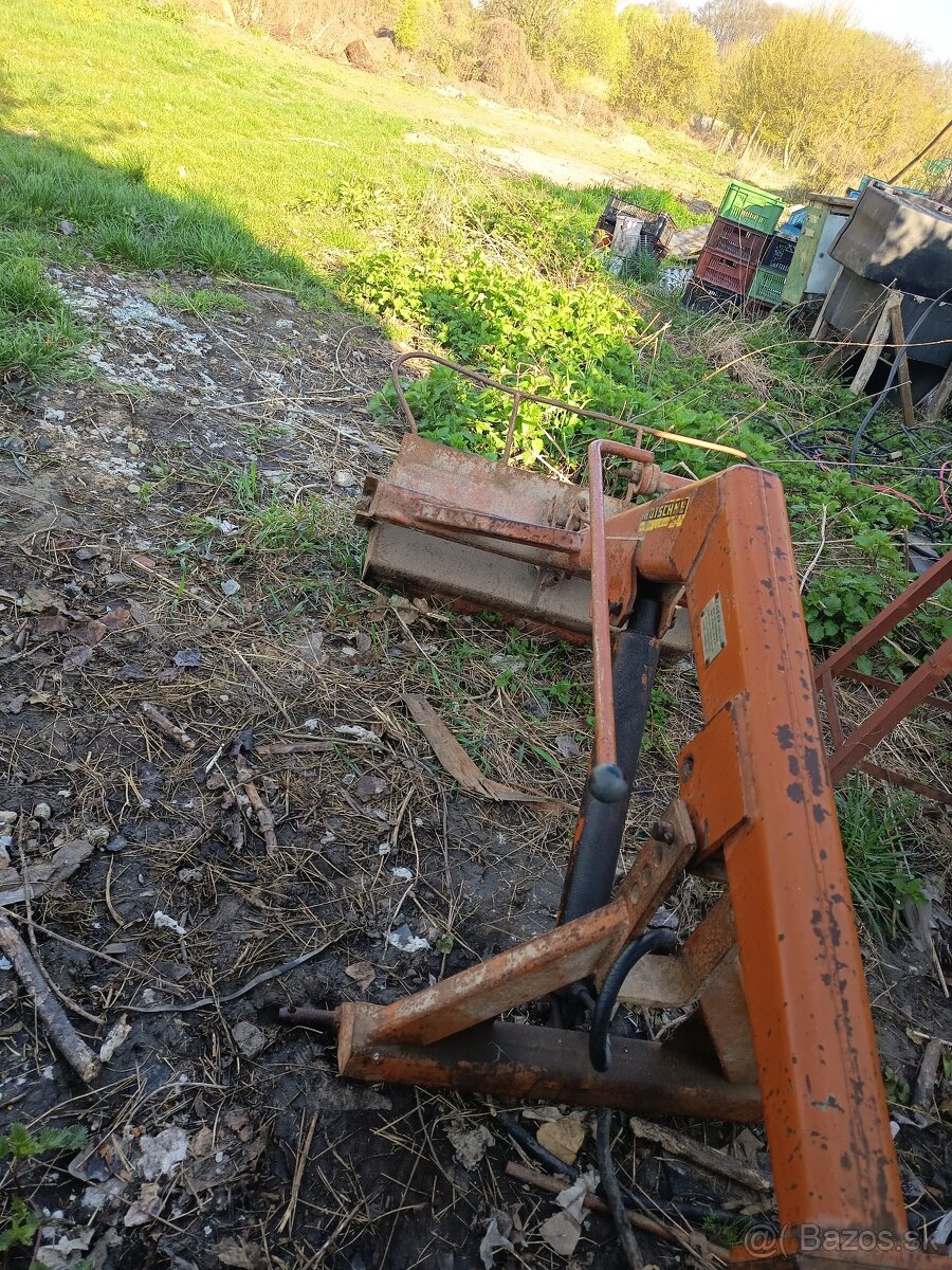 Nakladač do trojbodu - 3