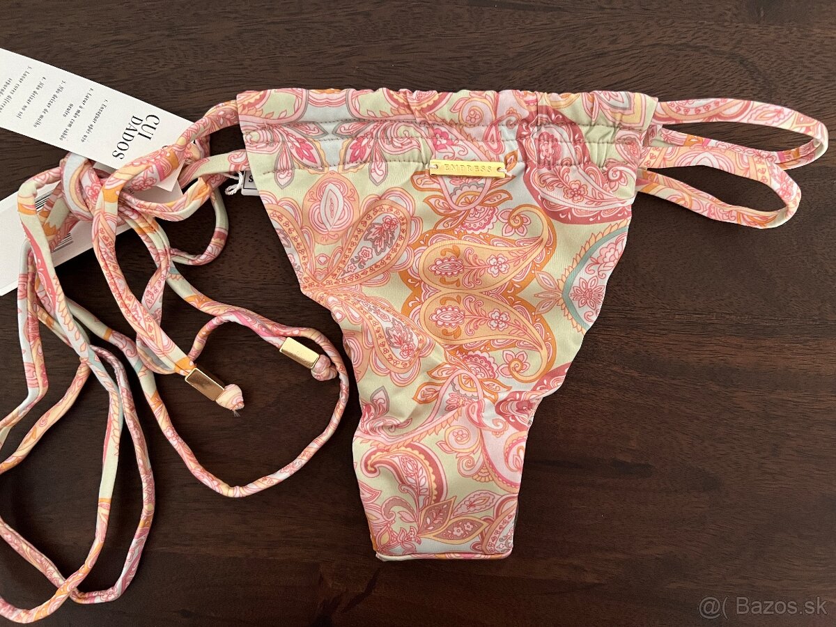 Plavky stali 350 eur - 3