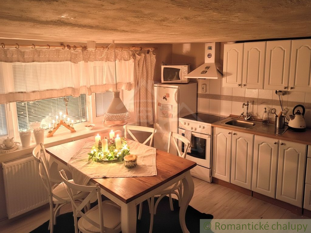 Útulná chalupa v malebnej dedine blízko priehrady Ružiná - 3