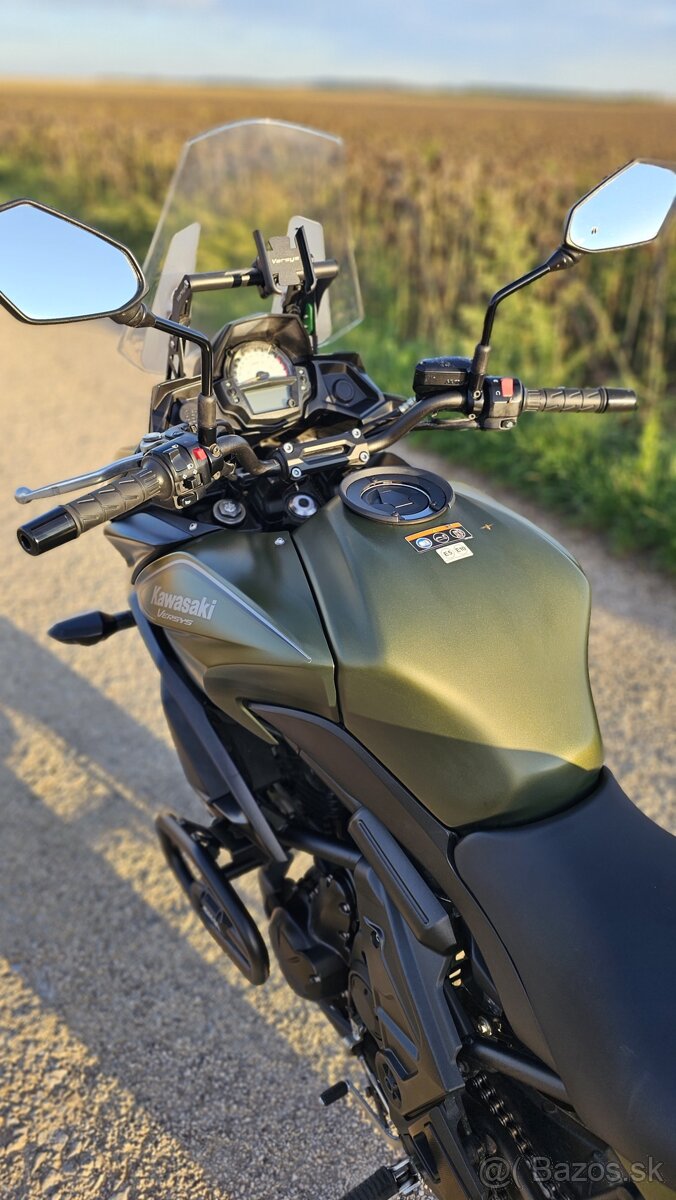 Kawasaki Versys 650 - 3