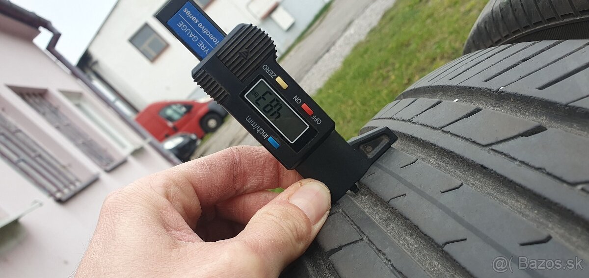 225/65 R17 YOKOHAMA - 3