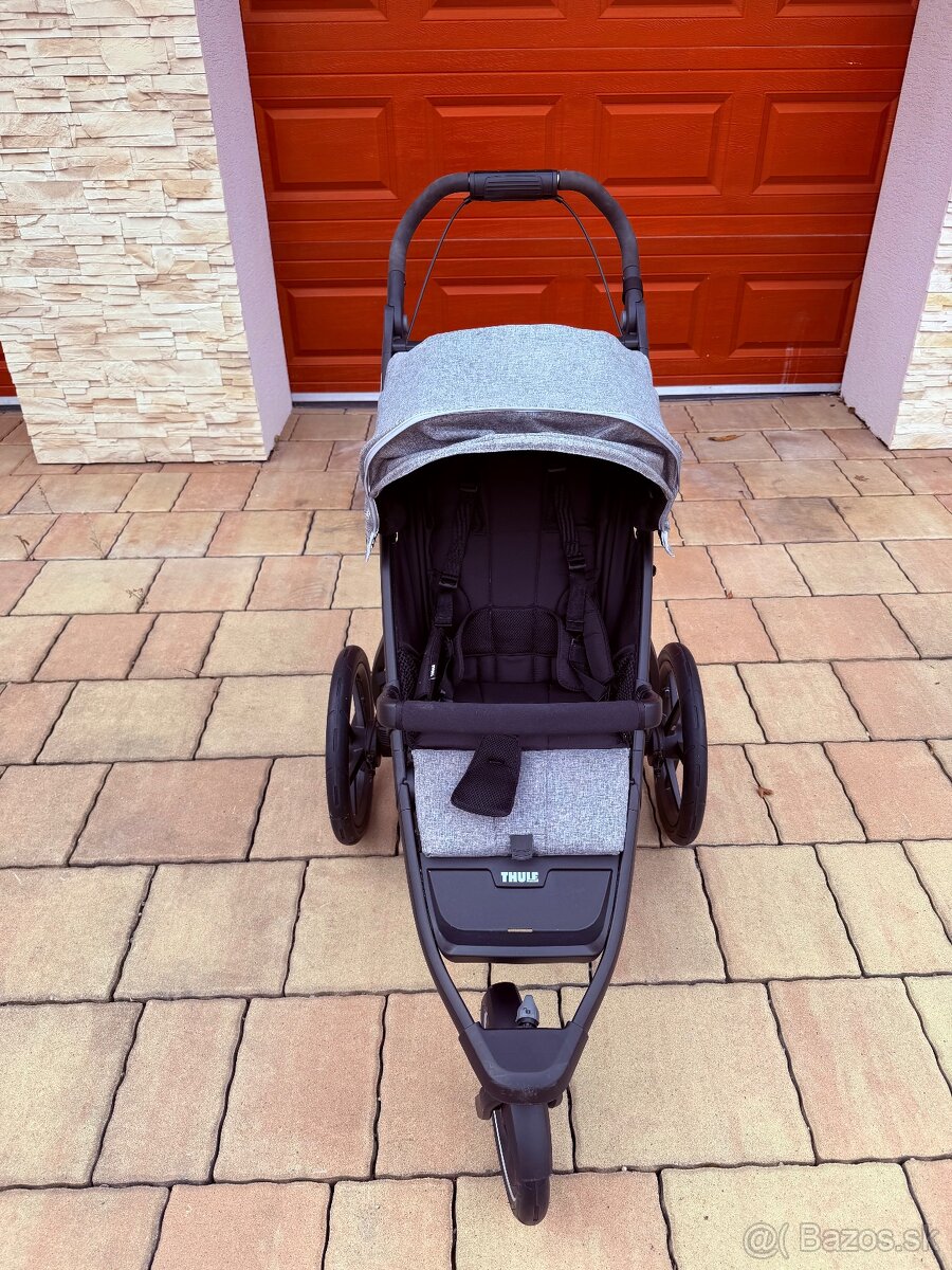 Thule Urban Glide 2 Grey Melange on Black - 3