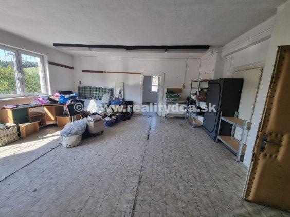 Prenajmeme halu/skladové priestory v obci Udiča - 3