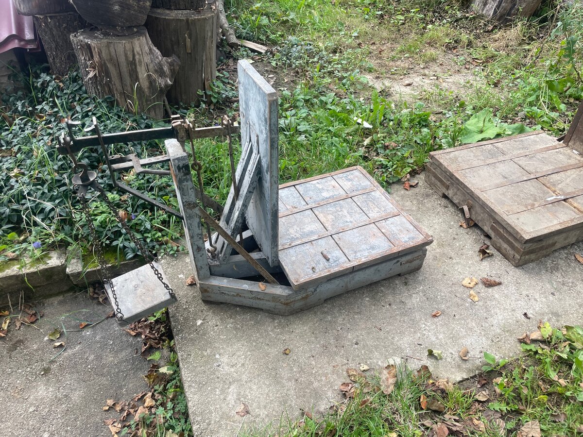 Predám starozitne váhy v zachovalom stave - 3