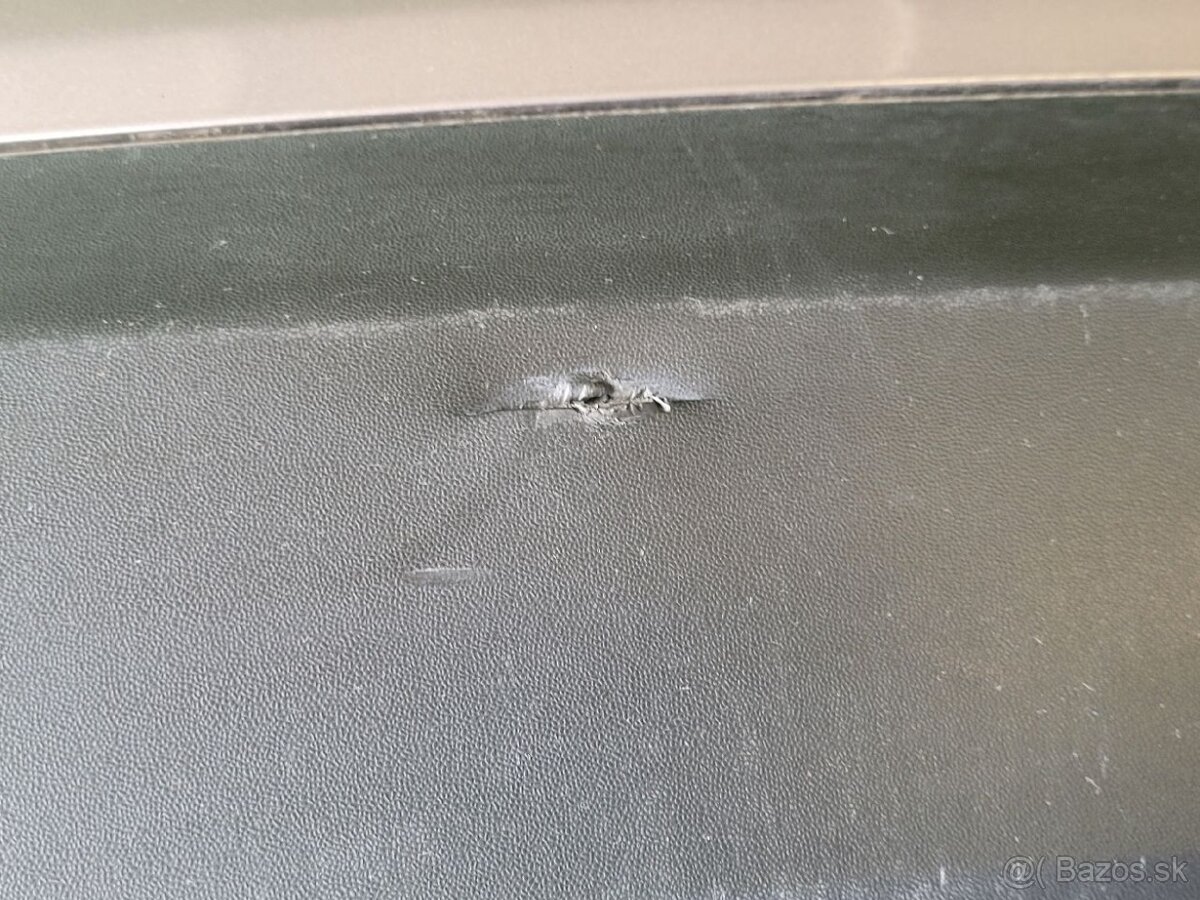 HYUNDAI ix35 zadný nárazník - 3