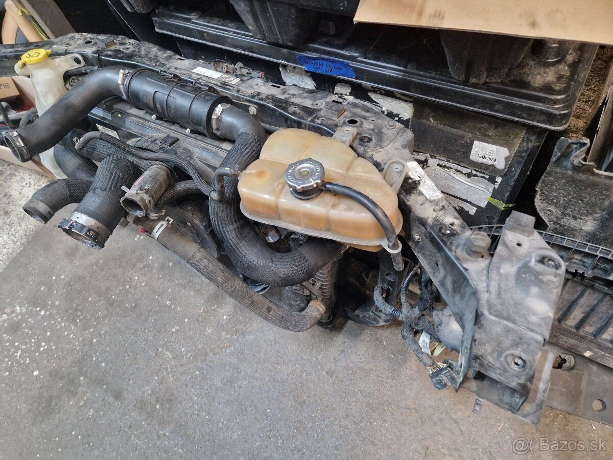 Chladiče + čelo Jeep Grand Cherokee WK2 3.0 CRD - 3