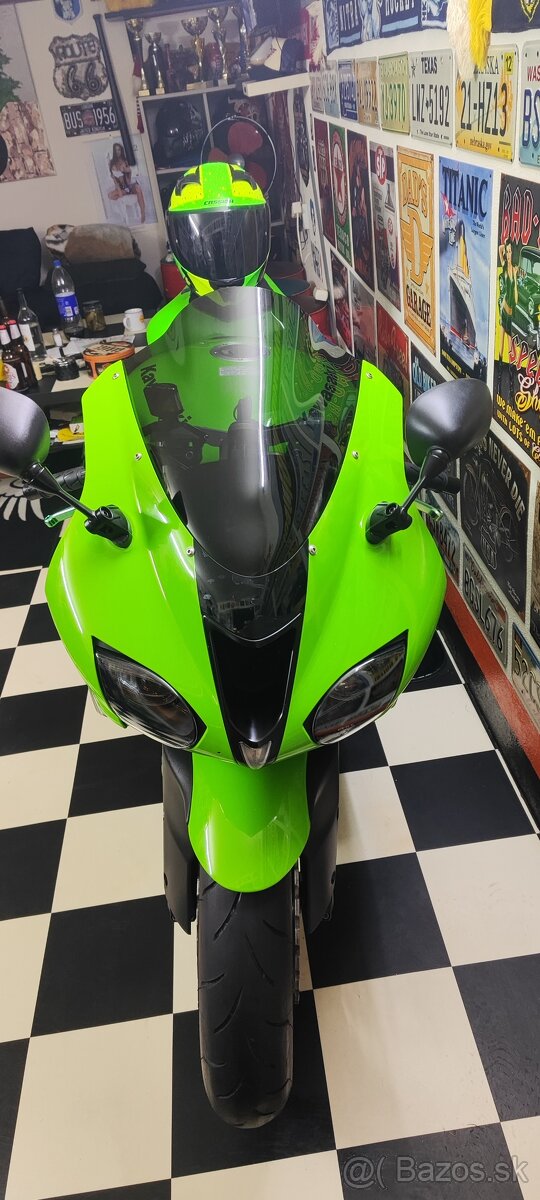 KAWASAKI NINJA ZX6R - 3