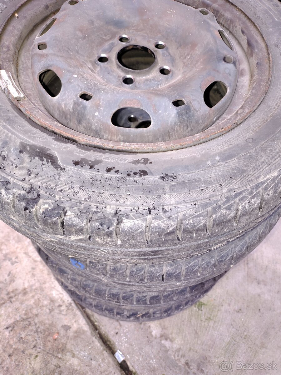 Predám 4 pneumatiky 165/70 r 14 - 3