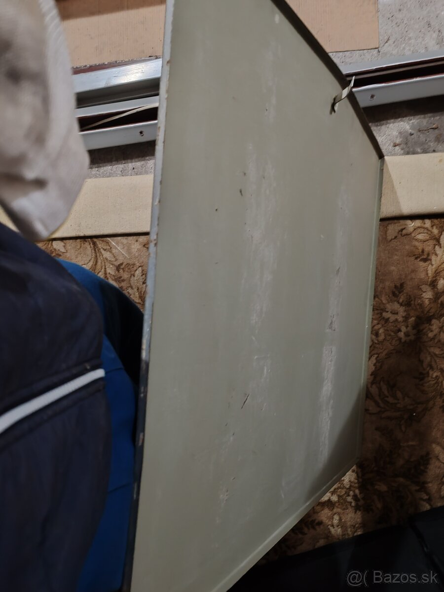 SERVISNE DVIERKA original z paneláku - 3