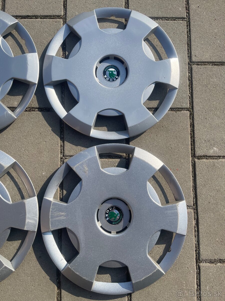 Kryty kolies,puklice Škoda Fabia r15" - 3