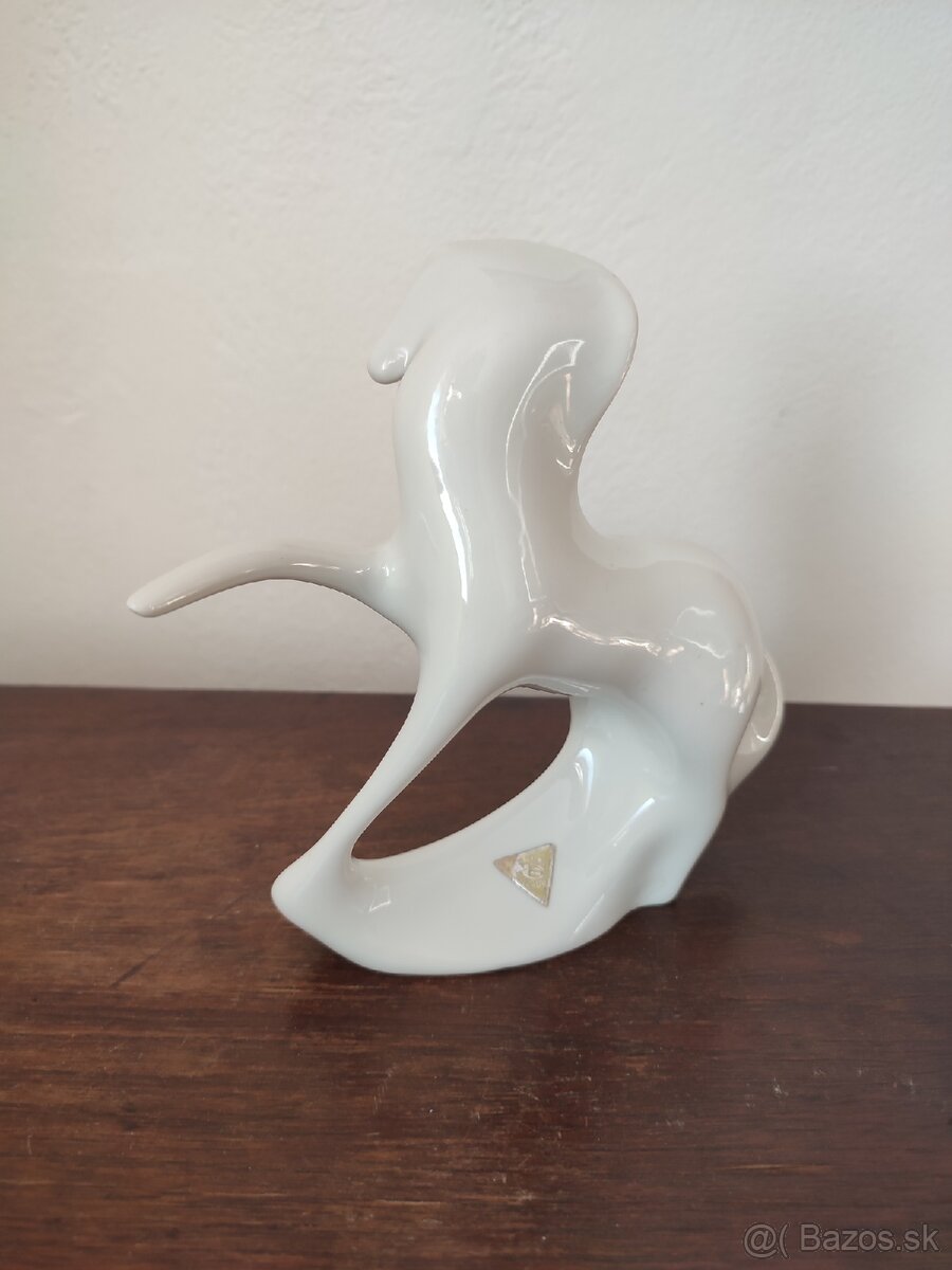 Royal dux koník Brusel porcelánová soška
- 3