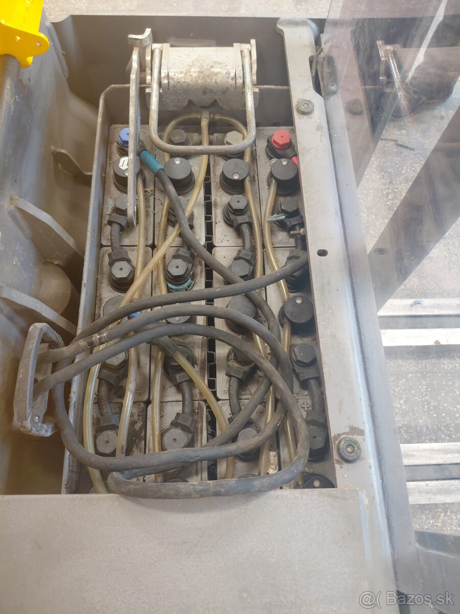 Jungheinrich ERD 220 - 3