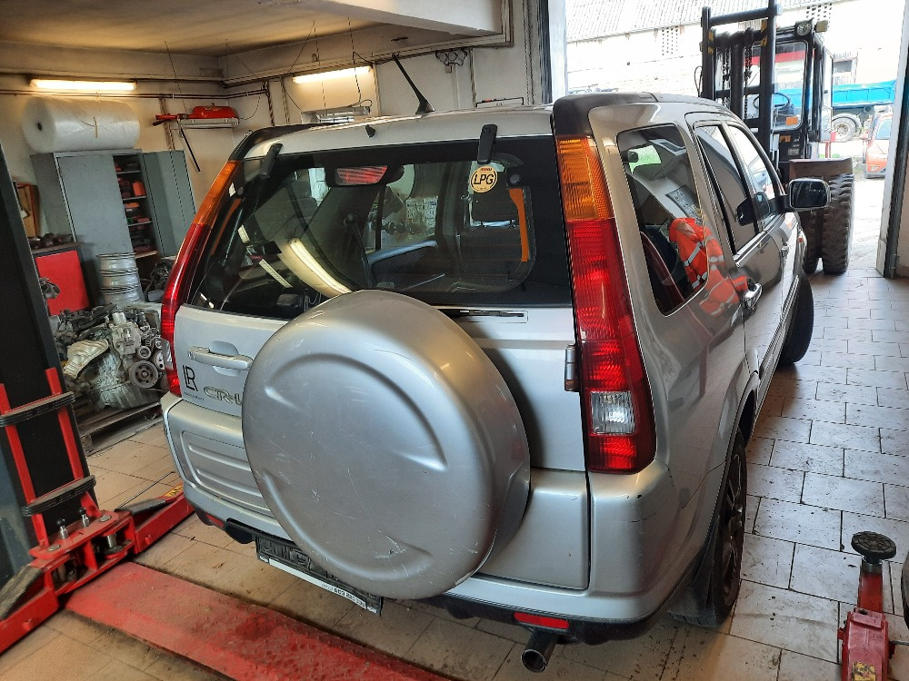 Náhradní díly Honda CR-V 2. 2.0 2003 - 3